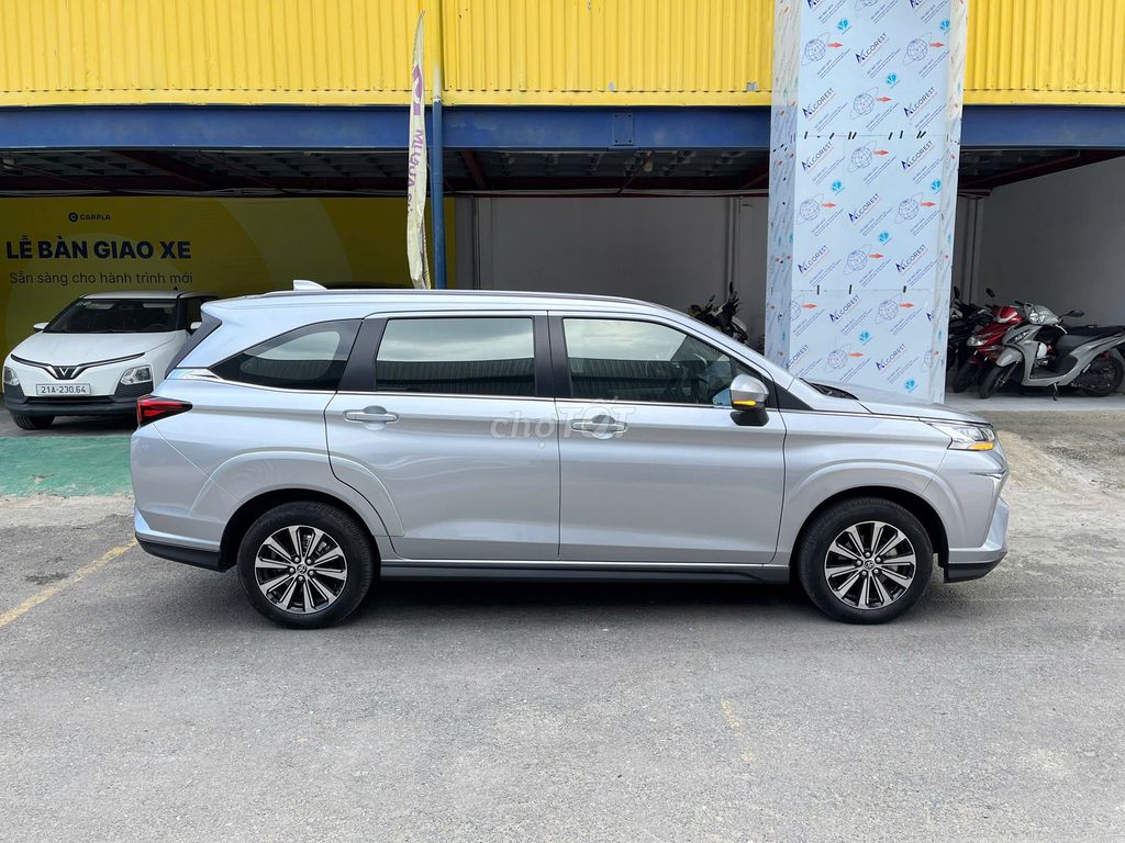 TOYOTA VELOZ CROSS 2022 XE GIA ĐÌNH LƯỚT VAY 75%. Mua bán Ô tô tại Quận Gò Vấp Tp Hồ Chí Minh được đăng bởi Hiếu hình 4