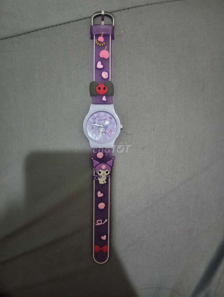 Đồng hồ đeo tay nữ cao su Tím. Mua bán Đồng hồ tại Huyện Phong Điền Cần Thơ được đăng bởi Tuan Van hình 1