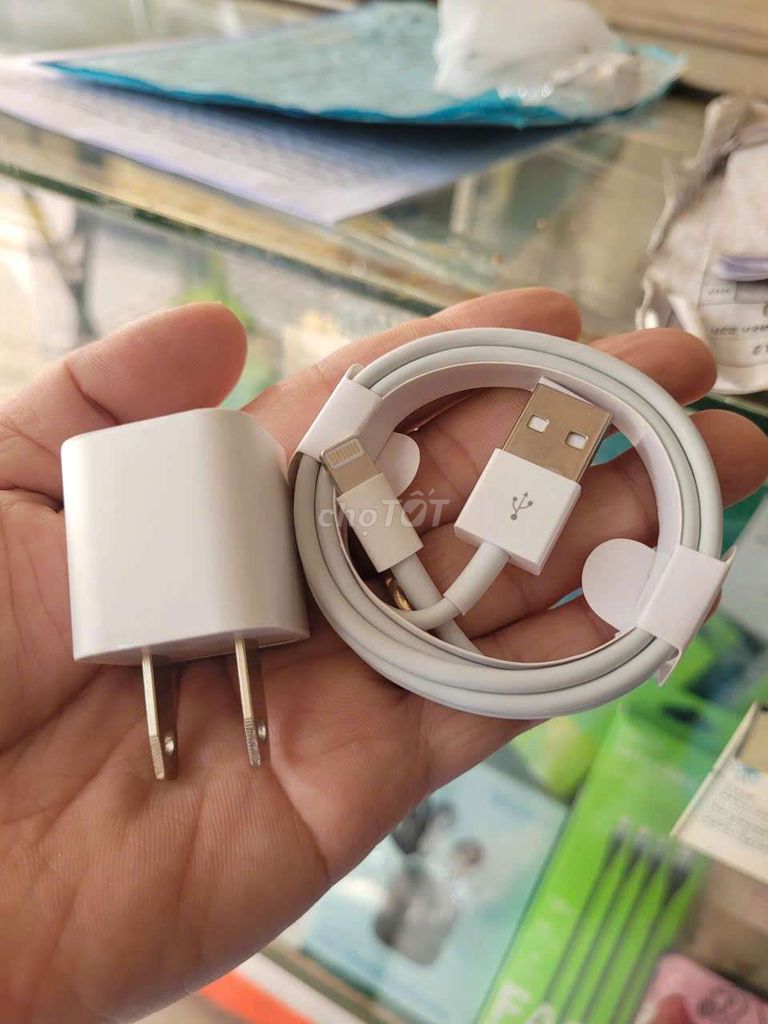 Bộ sạc điện thoại Trắng. Mua bán Phụ kiện (Màn hình, Chuột...) tại Quận Tân Phú Tp Hồ Chí Minh được đăng bởi Nhật Minh Smartphone hình 1