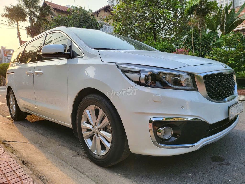 Kia Sedona 2016 Luxury 78.000km. Mua bán Ô tô tại Quận 10 Tp Hồ Chí Minh được đăng bởi Anh Thanh hình 4