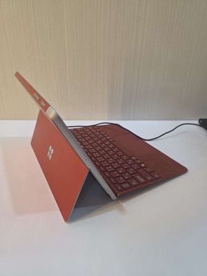 Surface Go + bàn phím. Mua bán Laptop tại Quận Bình Tân Tp Hồ Chí Minh được đăng bởi CƯỜNG
