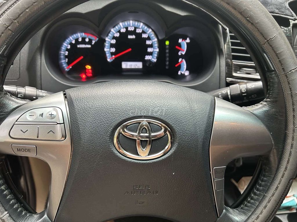 2014 2.7V 4x2 - 89000 km. Mua bán Ô tô tại Quận 8 Tp Hồ Chí Minh được đăng bởi Đặng Huy hình 4