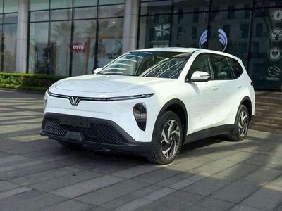 VINFAST LIMO GREEN - XE GIAO SỚM. Mua bán Ô tô tại Quận Hải Châu Đà Nẵng được đăng bởi ĐẠI LÝ Ô TÔ ĐIỆN VINFAST ĐÀ NẴNG hình 1