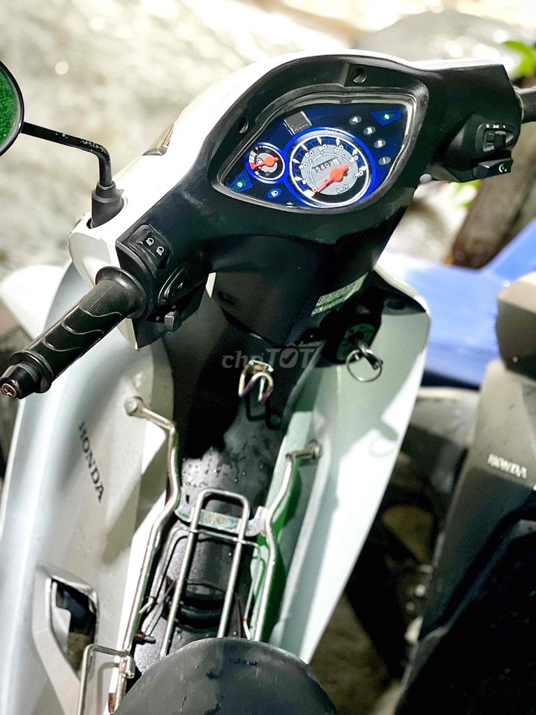 xe wave 2018 chính chủ cccd. Mua bán Xe máy tại Huyện Vĩnh Cửu Đồng Nai được đăng bởi Riby hình 4