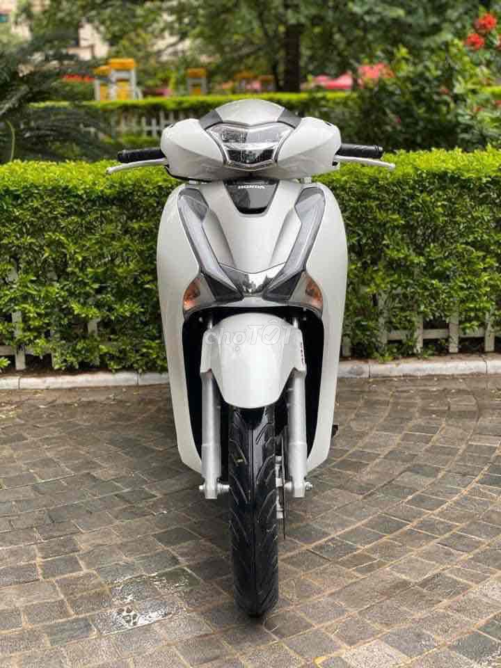 SH 150i ABS 2019 TRẮNG NGUYÊN BẢN ZIN CHẤT CỰC MỚI