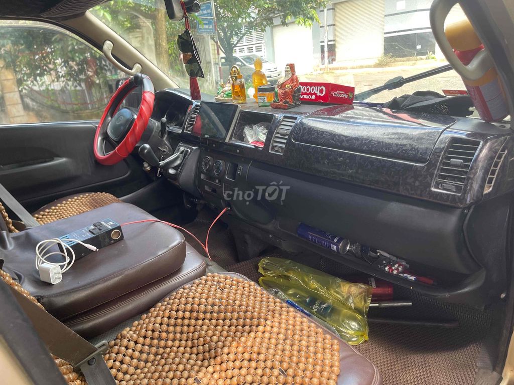 Toyota Hiace 2006 van 3 chổ máy dầu. Mua bán Ô tô tại Thành phố Buôn Ma Thuột Đắk Lắk được đăng bởi Anh vũ hình 6