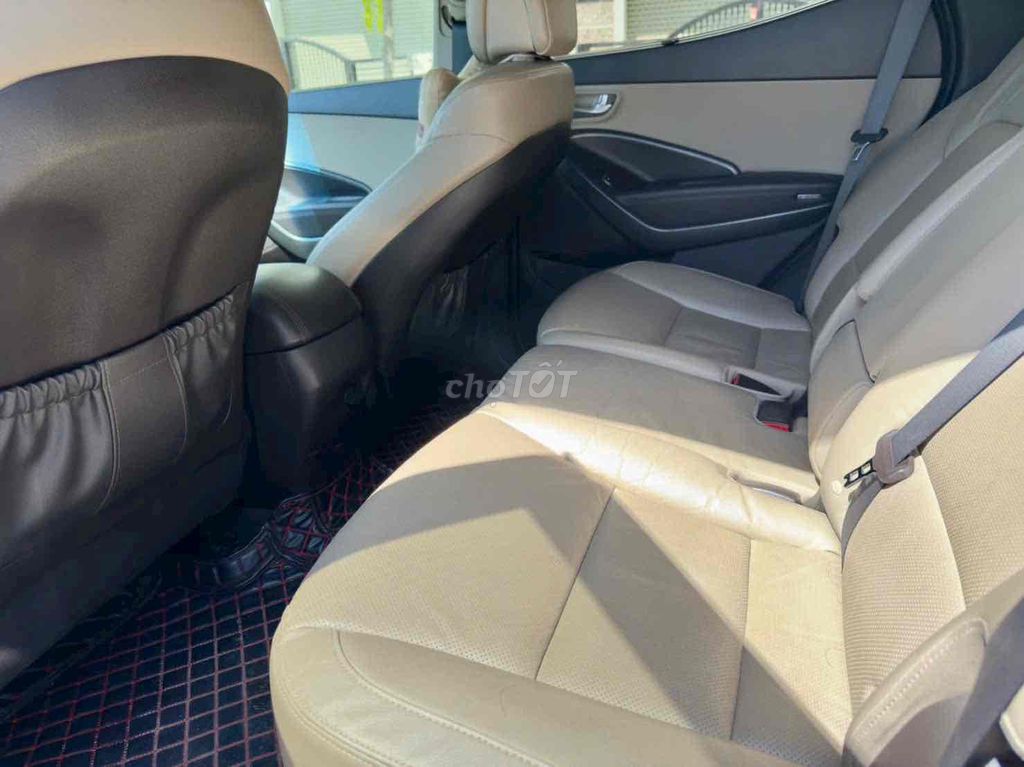 Hyundai Santa Fe 2018 2.4 AT 2WD - 80000 km xe Đep. Mua bán Ô tô tại Thành phố Vũng Tàu Bà Rịa - Vũng Tàu được đăng bởi Hùng LUXURY 6789 UY Tín Tạo Nên Thương Hiệu hình 5