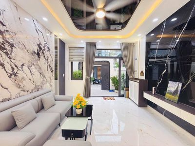 Аренда · 3 комн. · 100 м² · Quận Cẩm Lệ, ул. trung lương