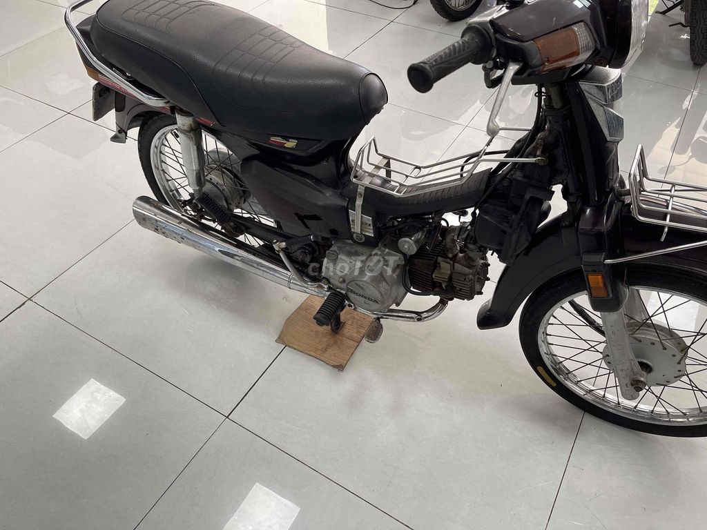 Honda Dream Thái màu Nâu. Mua bán Xe máy tại Huyện Trảng Bom Đồng Nai được đăng bởi Phạm Cao hình 2