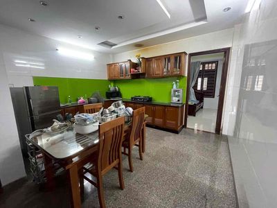 Аренда · 3 комн. · 90 м² · Quận Ngũ Hành Sơn, ул. Đường Minh Mạng