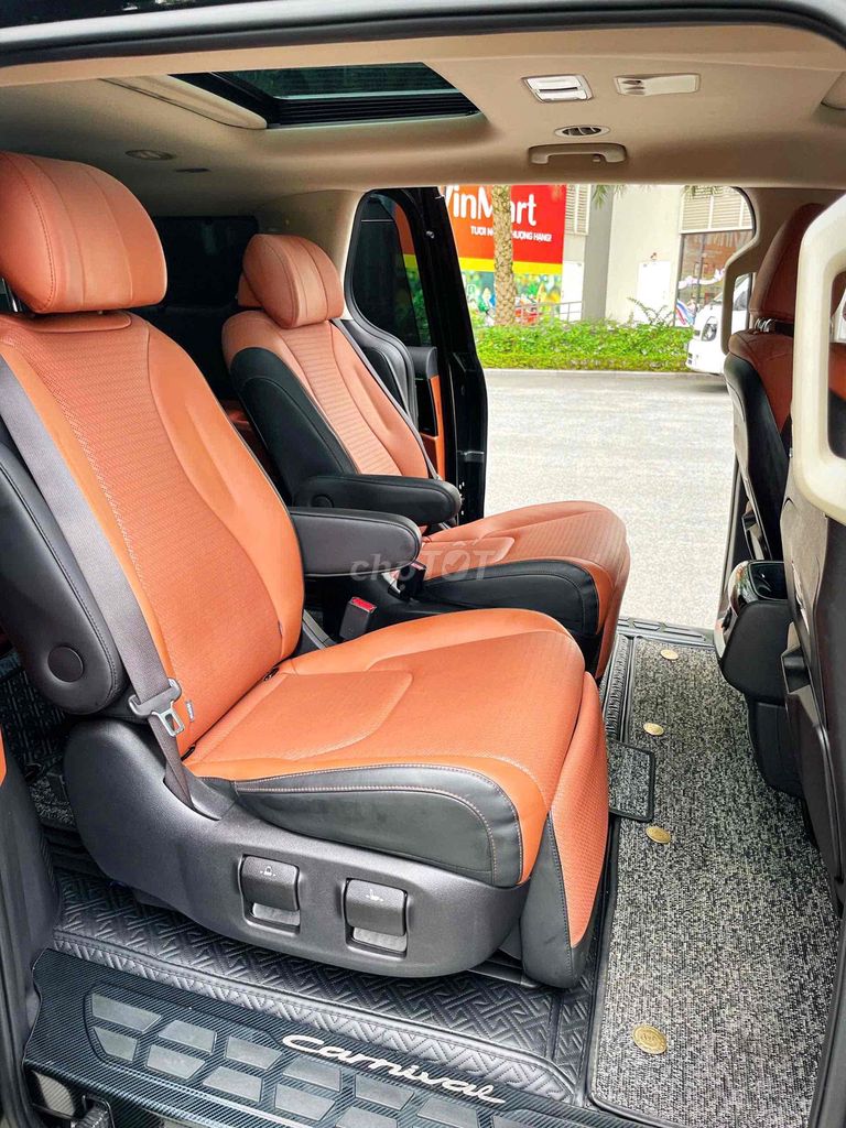 Kia Carnival 2022 2.2D Signature -50000km. Mua bán Ô tô tại Quận Cầu Giấy Hà Nội được đăng bởi Thái Hoàng Long Auto hình 17