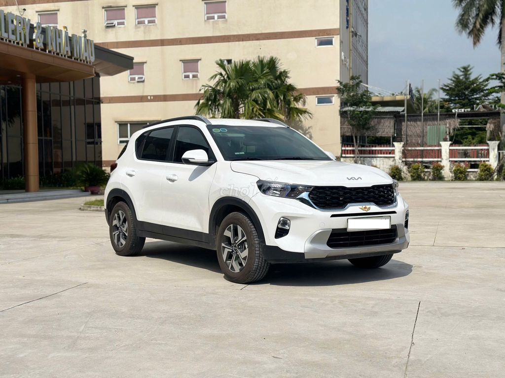 KIA SONET DELUXE 2024 XE GIA ĐÌNH LƯỚT ĐẸP VAY 70%