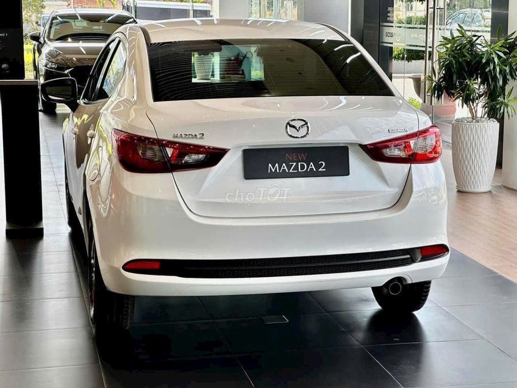 Mazda 2 1.5 AT (tự động) tặng full quà chính hãng. Mua bán Ô tô tại Quận Bình Tân Tp Hồ Chí Minh được đăng bởi Ô Tô Bình Tân HCM hình 4