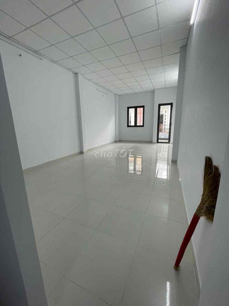 Аренда · 3 комн. · 20 м² · Quận Tân Phú, ул. Đường Kênh Tân Hóa