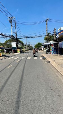 Bán Đất thổ cư ,Đường Phan Văn hớn Bà Điểm HM ,Ngang 135M2,Giá :3.9Tỷ