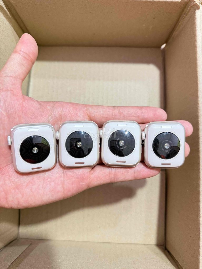 Apple Watch SE3 40mm Starlight Esim. Mua bán Thiết bị đeo thông minh tại Thành phố Bắc Ninh Bắc Ninh được đăng bởi Best Buy hình 1