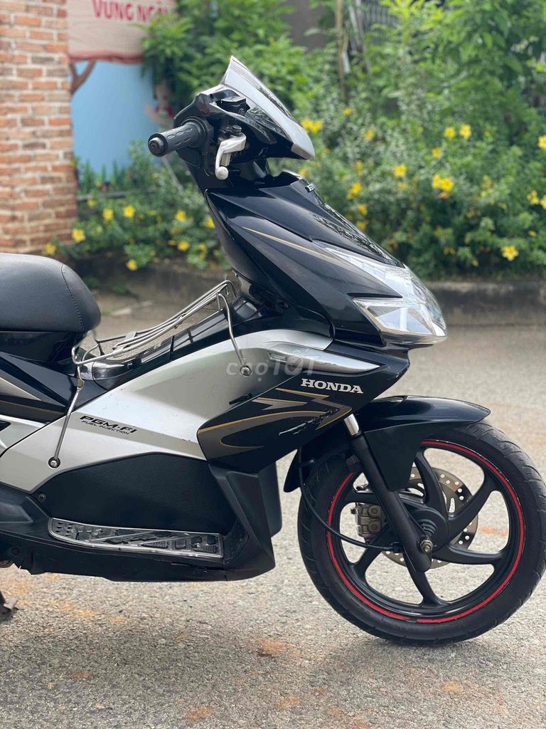 ab air blade 2010 bán hay đổi có góp xm u phong. Mua bán Xe máy tại Huyện Trảng Bom Đồng Nai được đăng bởi Của Hàng Xe Máy U Phong hình 4