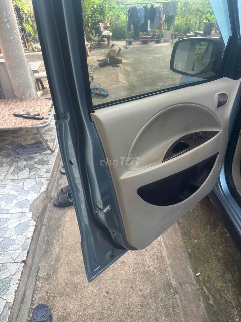 Mitsubishi Zinger 2009 GLS 2.4 MT - 234215 km. Mua bán Ô tô tại Thị xã Bến Cát Bình Dương được đăng bởi nguyên công tri hình 4