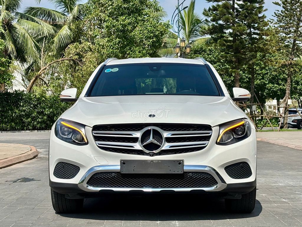 Mercedes Benz GLC Class 2018 200 AT - 77000 km