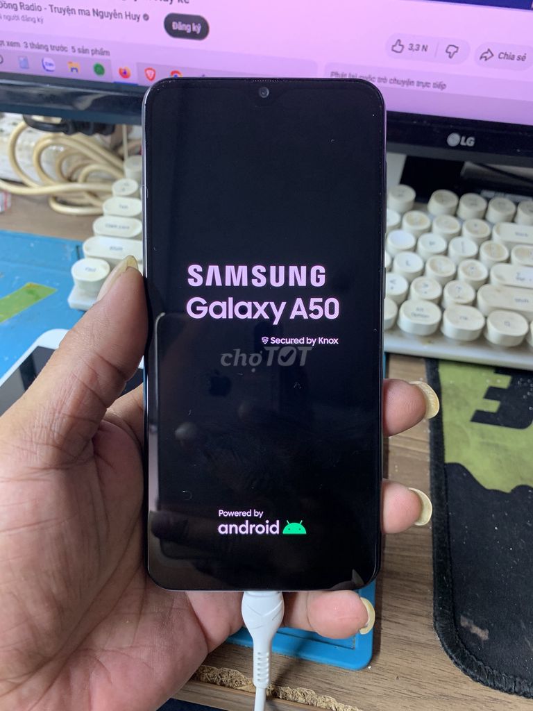thanh lý Samsung A50 4/64GB Trắng chữa cháy. Mua bán Điện thoại tại Quận 6 Tp Hồ Chí Minh được đăng bởi Minh Phước hình 1