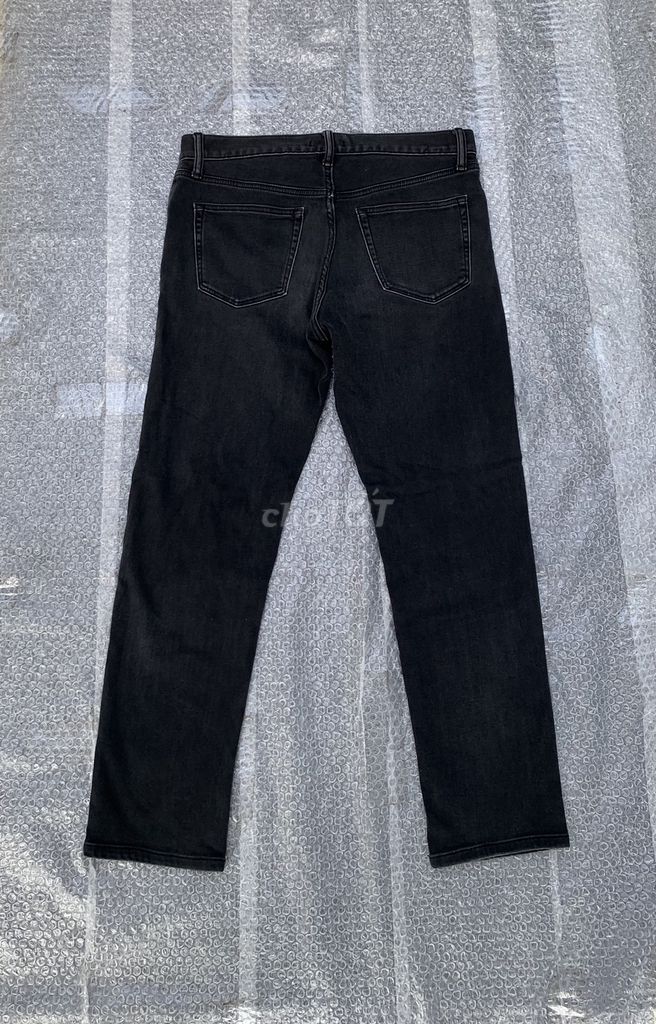 Jeans UNIQLO đen xám đậm, sz 33, dầy mịn- FREESHIP