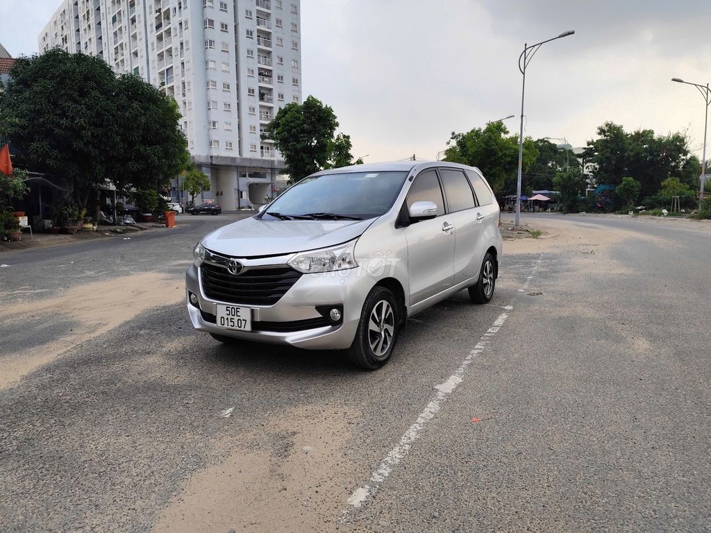 Toyota Avanza Premio 2019 1.5G AT - 120000 km