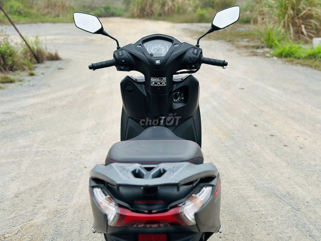 HONDA LEAD 125 ĐEN NHÁM NỮ ĐI GIỮ GÌN CHÍNH CHỦ. Mua bán Xe máy tại Quận Nam Từ Liêm Hà Nội được đăng bởi Lê Duy Anh hình 5