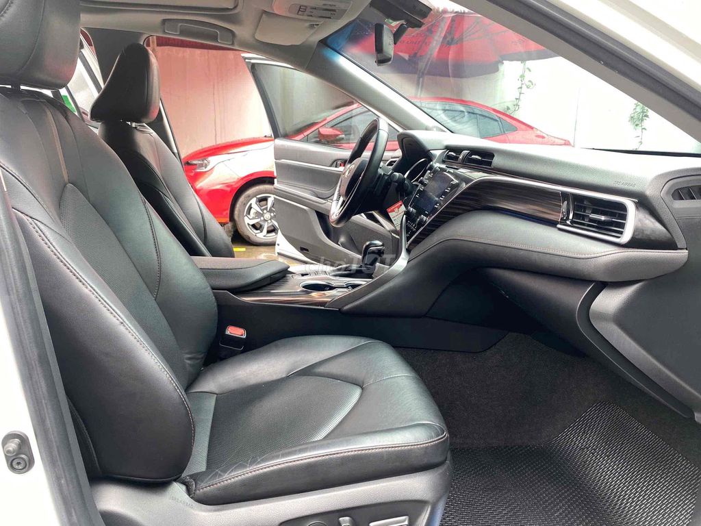 Camry 2.5Q 2021 HT Vay 70% - Giá Còn Giảm. Mua bán Ô tô tại Thành phố Thủ Đức Tp Hồ Chí Minh được đăng bởi Ngọc Long Toyota Đông Sài Gòn hình 6