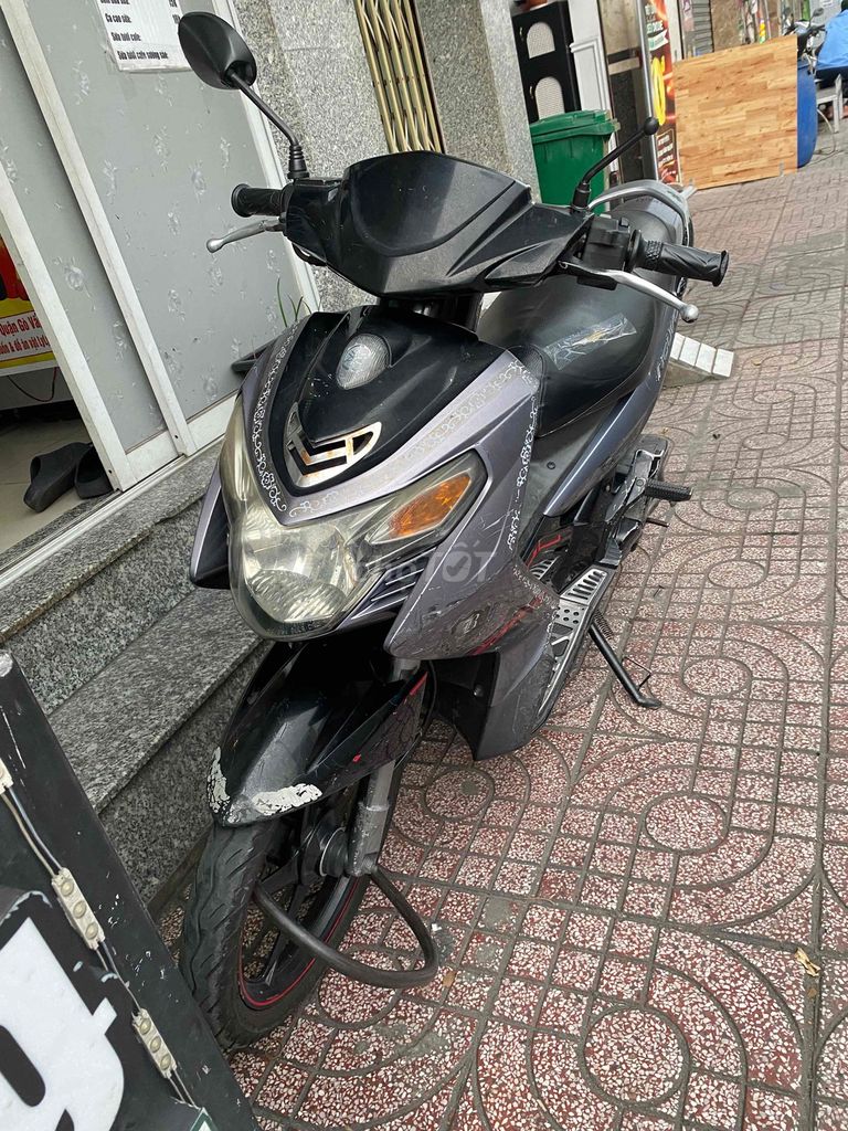 Yamaha Nouvo 3 Xám đen. Mua bán Xe máy tại Quận Gò Vấp Tp Hồ Chí Minh được đăng bởi Phúc Minh hình 3