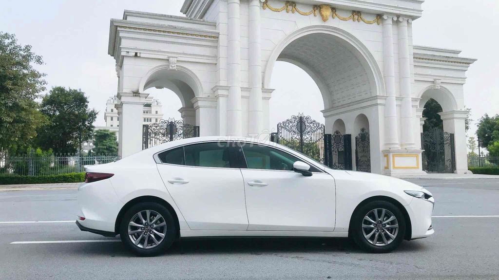 Mazda 3 2020 1.5L Luxury Trắng Zin Đi Hơn 6Vạn. Mua bán Ô tô tại Huyện Gia Lâm Hà Nội được đăng bởi Truong Tuan hình 7