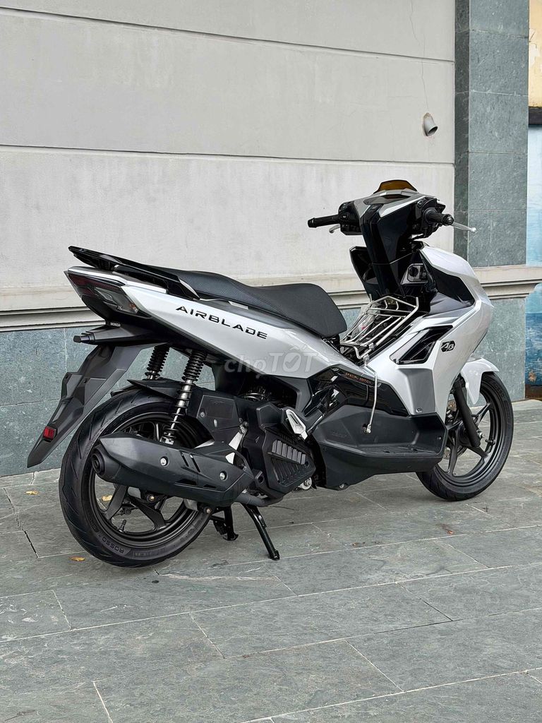 Honda Airblade 150 ABS 2020 Серебристый Порше готовые документы