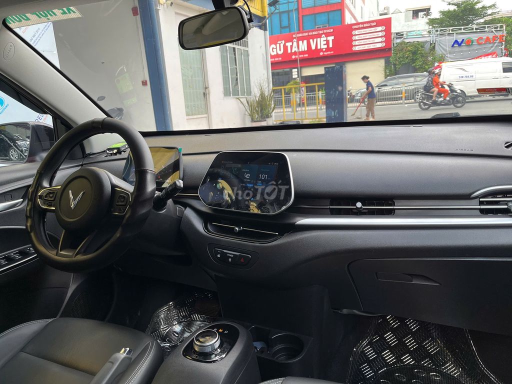 VINFAST VF5 PLUS 2025 MUA PIN GIA ĐÌNH LƯỚT HT 75%. Mua bán Ô tô tại Quận Gò Vấp Tp Hồ Chí Minh được đăng bởi Hiếu hình 13