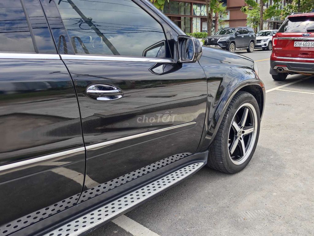 Bán xe Mercedes GL 550. Mua bán Ô tô tại Thành phố Thủ Đức Tp Hồ Chí Minh được đăng bởi Hoàng Sơn hình 6
