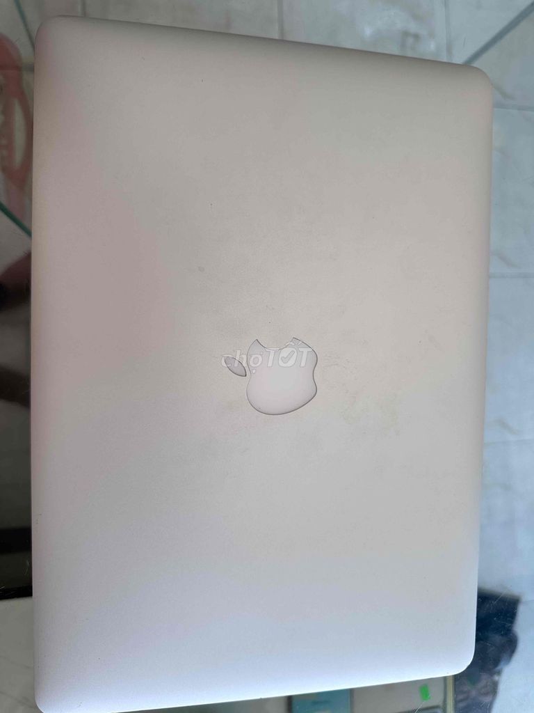 thanh lí MacBook Air 2017 i5 13.3 inch 8GB/121GB. Mua bán Laptop tại Quận Liên Chiểu Đà Nẵng được đăng bởi thông thông nguyễn hình 1