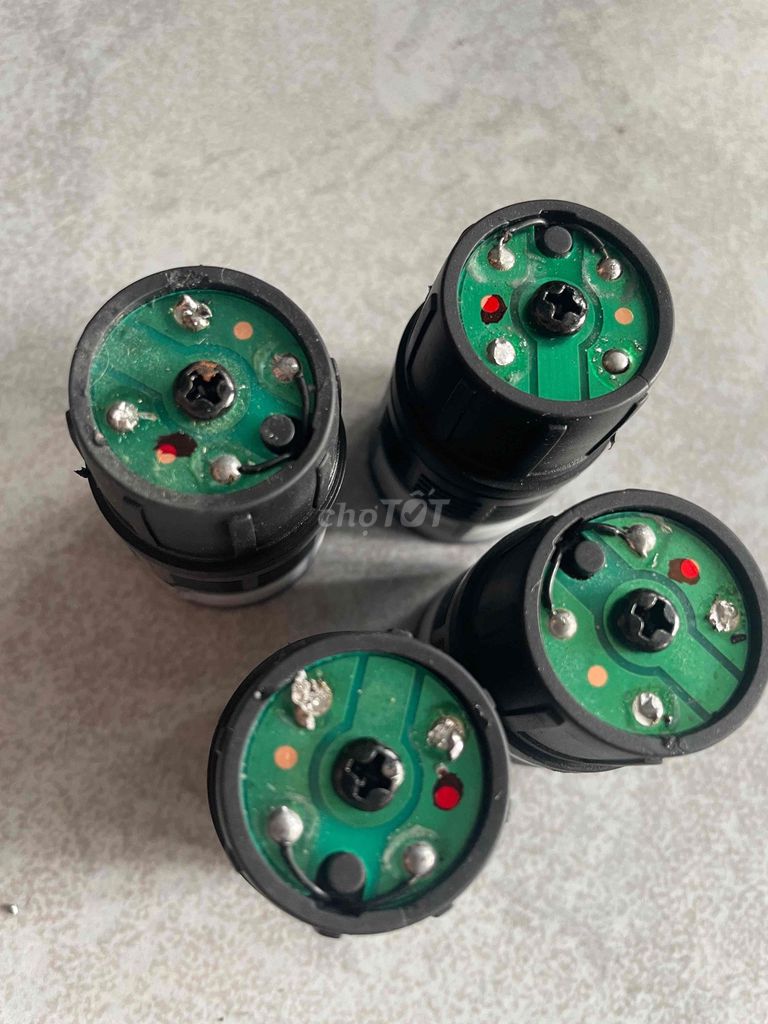 bán 4 cái đầu míc k8 nhge hay. Mua bán Tivi, Âm thanh tại Quận Sơn Trà Đà Nẵng được đăng bởi Một hình 1