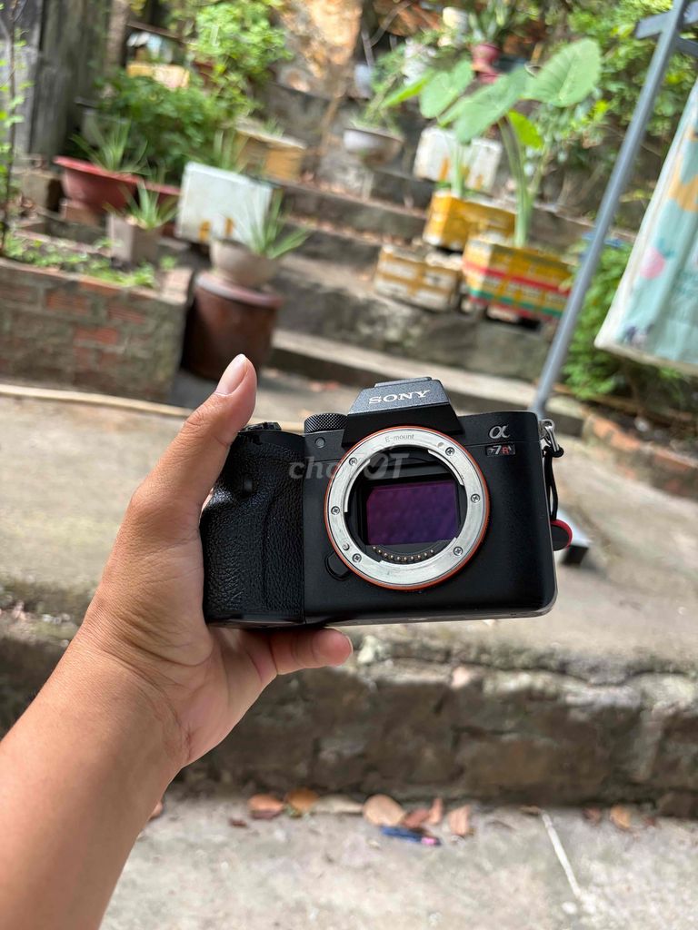 Máy ảnh Sony A7R4 Đen. Mua bán Máy ảnh, Máy quay tại Thành phố Phú Quốc Kiên Giang được đăng bởi Trung hình 1
