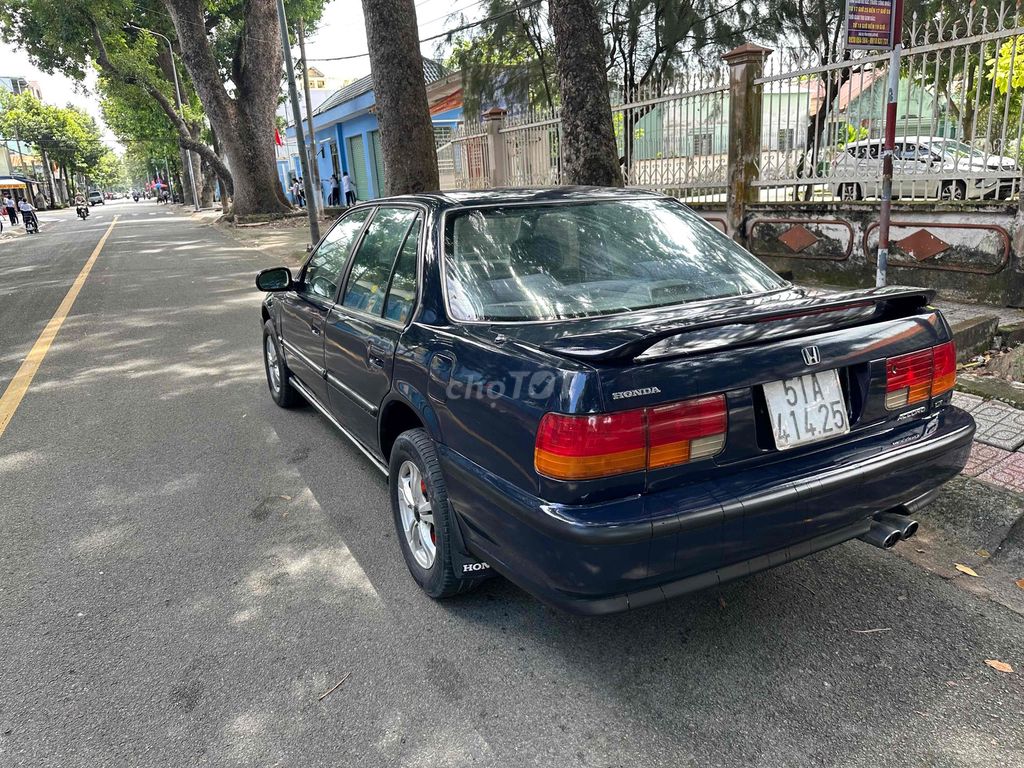 Honda Accord 1992 2.0 MT - Chính Chủ Ký. Mua bán Ô tô tại Thành phố Thủ Dầu Một Bình Dương được đăng bởi Ô TÔ CŨ BÌNH DƯƠNG hình 9