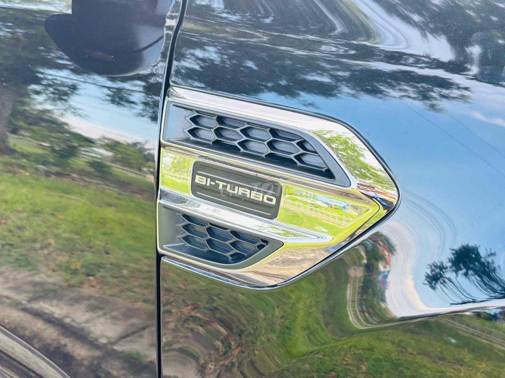 Ford Everest 2022 Titanium 2.0L AT 4x2 - 40000 km. Mua bán Ô tô tại Thành phố Buôn Ma Thuột Đắk Lắk được đăng bởi Hoài Chỉnh Ford hình 5