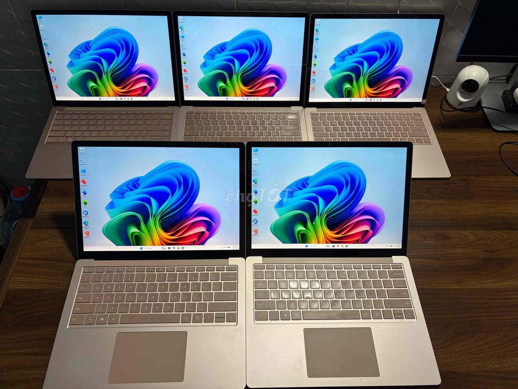 Microsoft Surface Laptop 4 i5 16GB/512GB Gold. Mua bán Laptop tại Thành phố Thủ Dầu Một Bình Dương được đăng bởi SURFACE VINVIN hình 1