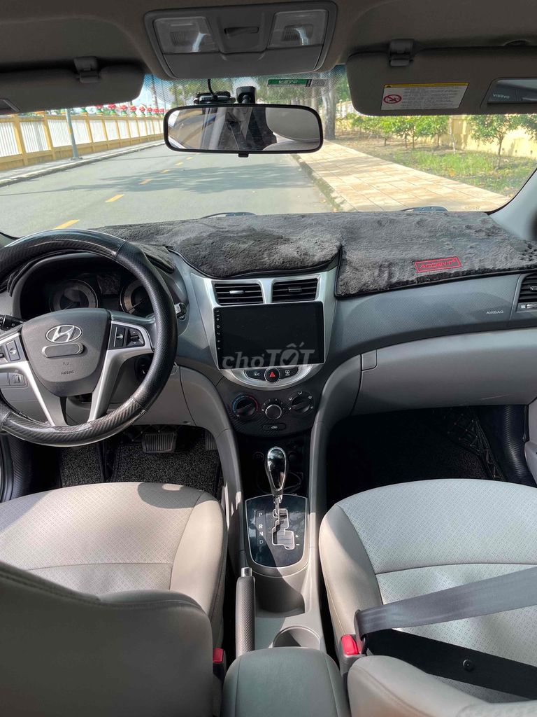 Hyundai Accent 2011 1.4 AT - 100000 km. Mua bán Ô tô tại Huyện Hòa Thành Tây Ninh được đăng bởi TrầnNhậtMinh hình 10