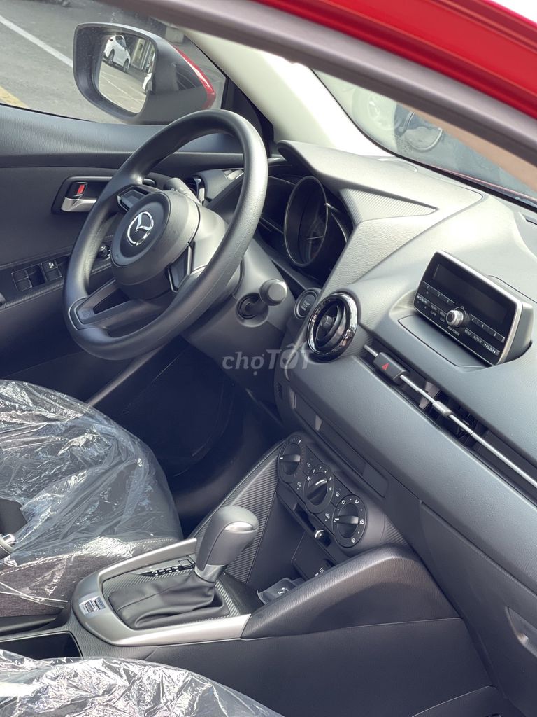 NEW MAZDA 2 AT NHẬP ƯU ĐÃI HOT XE SẴN GIAO NGAY. Mua bán Ô tô tại Quận Gò Vấp Tp Hồ Chí Minh được đăng bởi NGUYỄN NHI MAZDA 189 NGUYỄN OANH hình 2