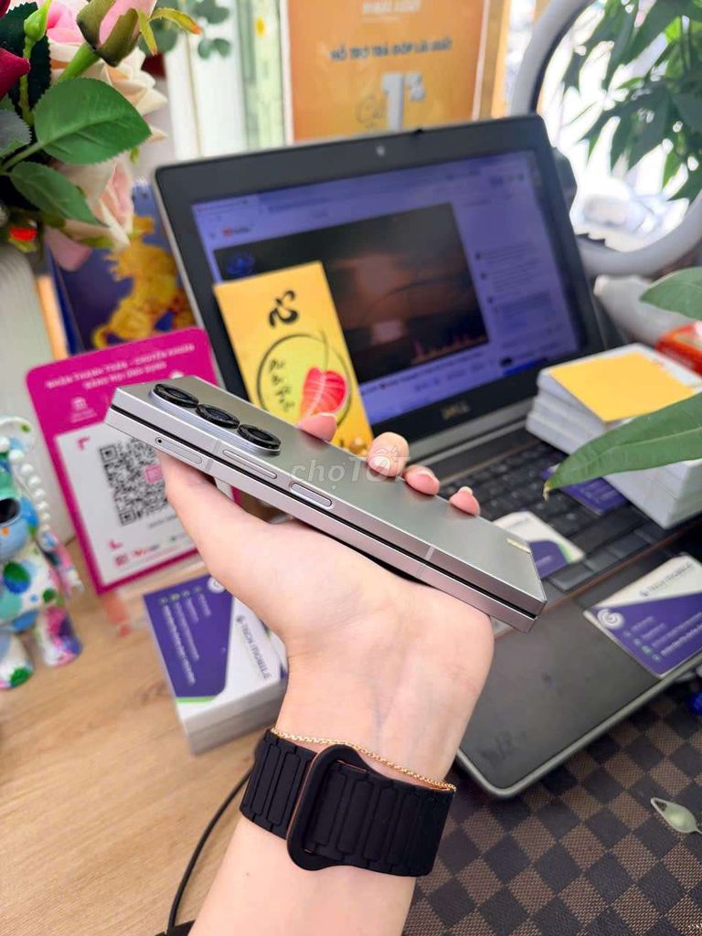 Samsung Galaxy Z Fold 6 5G 12GB 256GB Bạc. Mua bán Điện thoại tại Quận 7 Tp Hồ Chí Minh được đăng bởi Minh phương hình 1