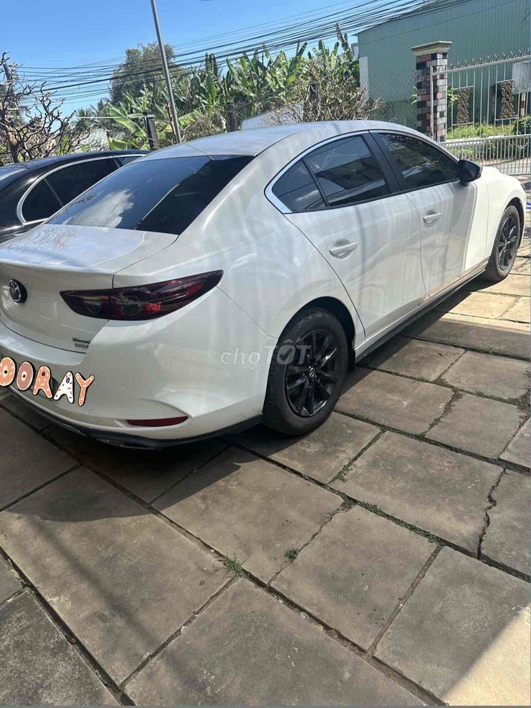 Mazda 3 luxury 2021