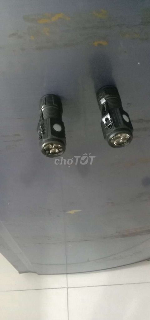 Đèn pin 3 mắt mini siêu sáng nam châm sạcC kèm cáp