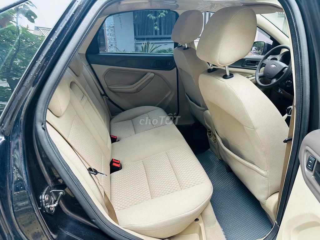 Ford Focus 2009 1.8 MT - 98000 km. Mua bán Ô tô tại Quận Tân Phú Tp Hồ Chí Minh được đăng bởi Nguyễn Đức  hình 11