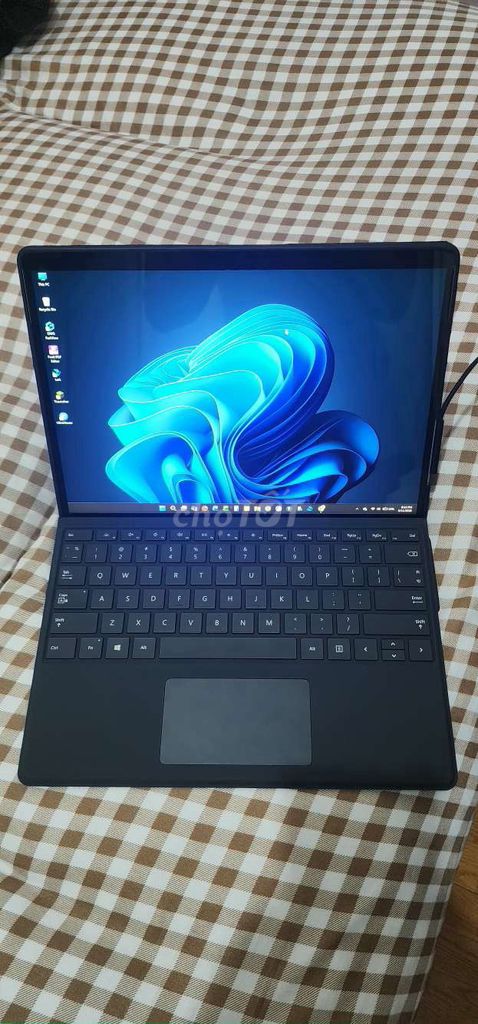 Microsoft Surface Pro 8 i5 8GB/256GB. Mua bán Máy tính bảng tại Quận Tân Bình Tp Hồ Chí Minh được đăng bởi Lợi Minh hình 1