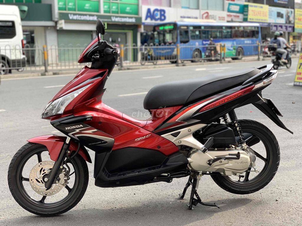 Ab 110 FI xe Thái SKSM trùng nhau zin 1 đời chủ. Mua bán Xe máy tại Quận Phú Nhuận Tp Hồ Chí Minh được đăng bởi Cungsport hình 2