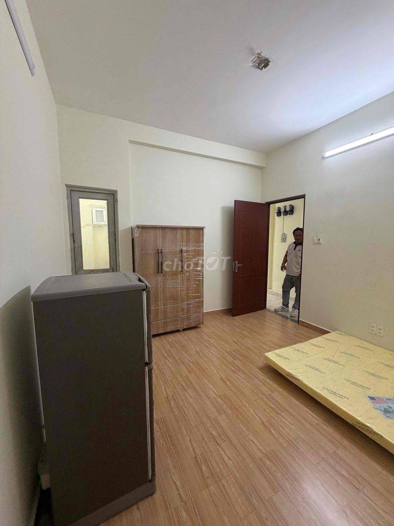 Cho thuê phòng trọ full NT phía sau ĐH Văn Hiến NVL , giá sinh viên