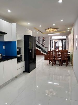Rent · 4 bd · 123 м² · Quận Hải Châu, ул. Đường Lê Vĩnh Huy