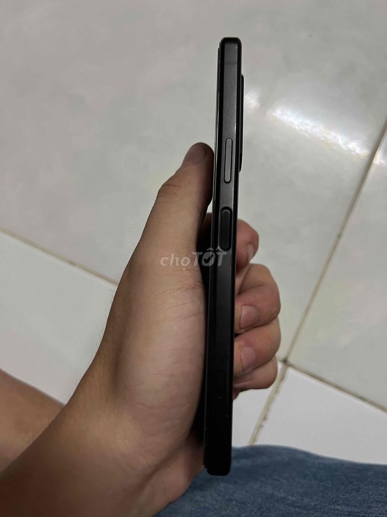 Sony Xperia 5 IV Đen Đã qua sử dụng. Mua bán Điện thoại tại Quận 4 Tp Hồ Chí Minh được đăng bởi nhi hình 1